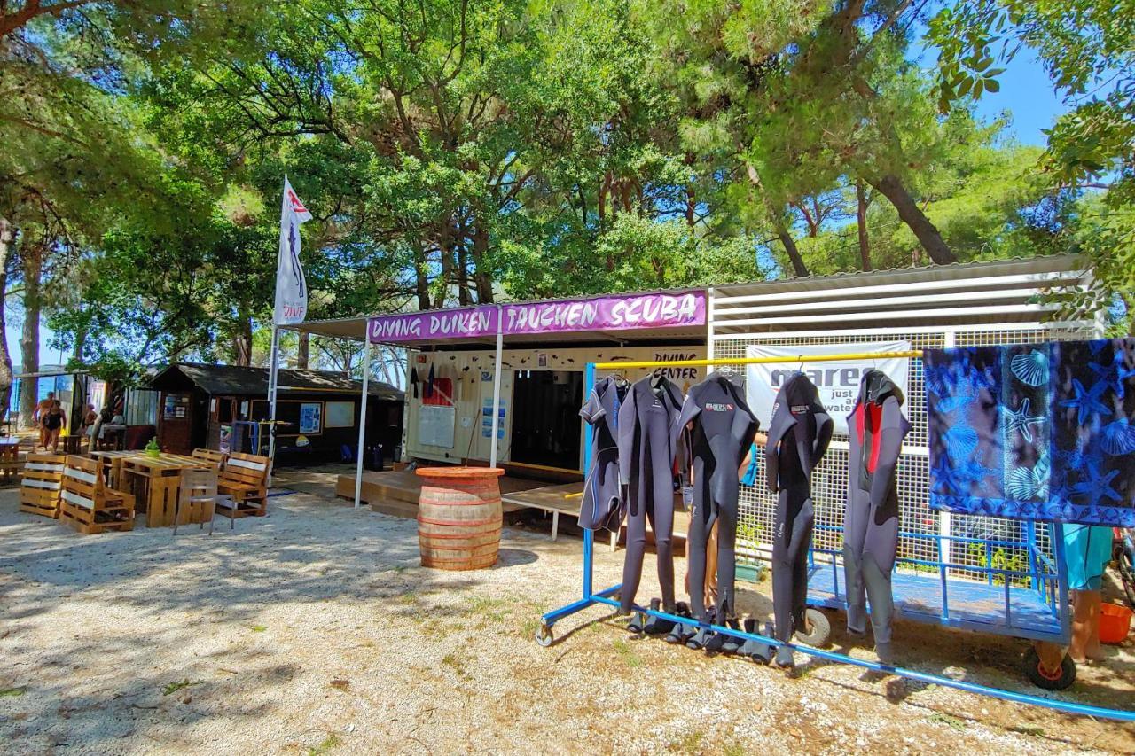 Ferienpark Mobile Homes Bi Village - Adriatic Kampovi 4*