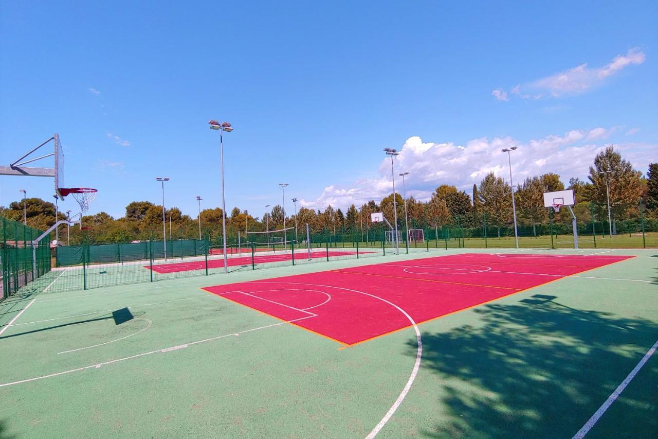 Mobile Homes Bi Village - Adriatic Kampovi 4*